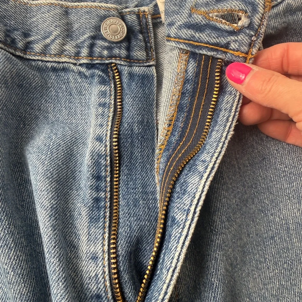 VTG Levi's 560‎ Loose Fit Tapered Leg 36x34 Blue Denim Red Tab 90's Retro Baggy